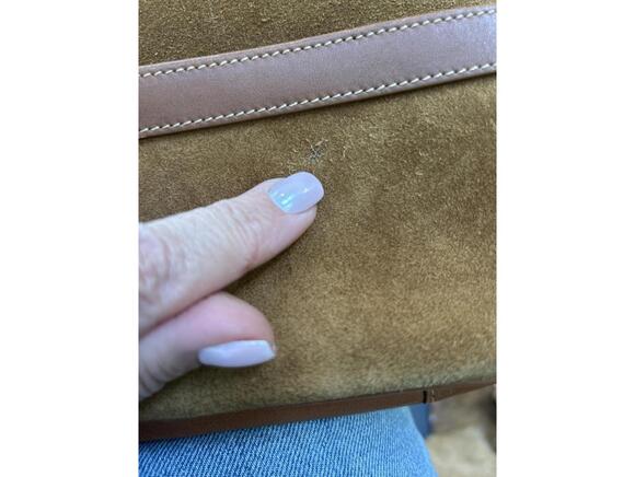 Coach Suede Crossbody Bag - Stylish and Functional - Picture 5 of 6